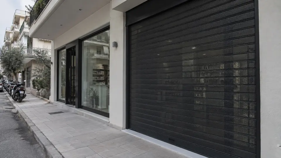 Ρολά καταστημάτων